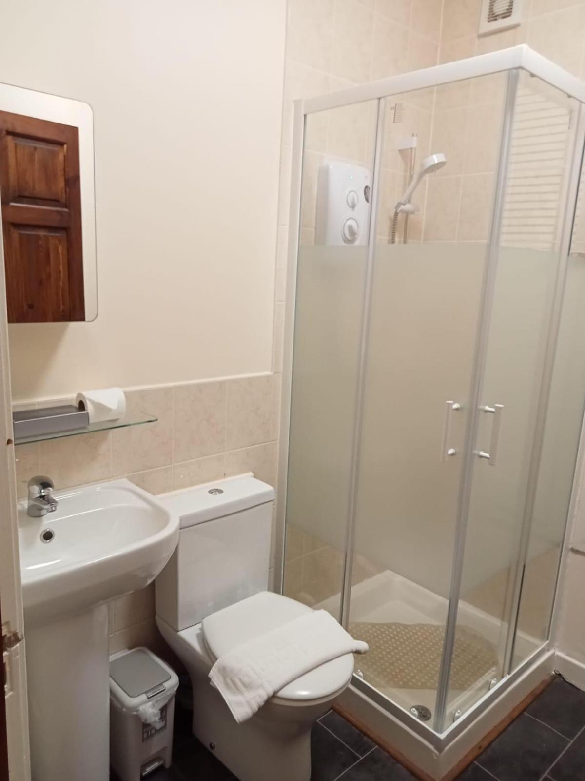 Summit Apartment - Cozy Aberdeen West End Flat Prime Location - Perfect For Short Or Long Stay - 1 Bedroom المظهر الخارجي الصورة