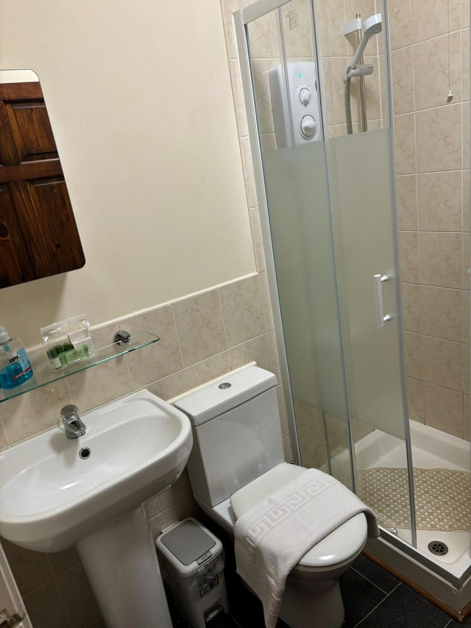 Summit Apartment - Cozy Aberdeen West End Flat Prime Location - Perfect For Short Or Long Stay - 1 Bedroom المظهر الخارجي الصورة