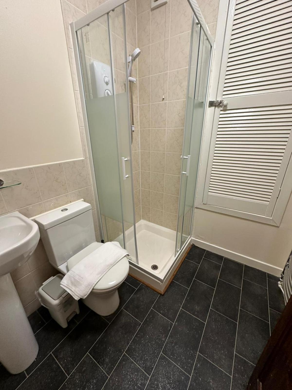 Summit Apartment - Cozy Aberdeen West End Flat Prime Location - Perfect For Short Or Long Stay - 1 Bedroom المظهر الخارجي الصورة